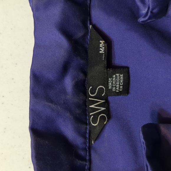 Satin bolero jacket with cap sleeves - Picture 3 of 5